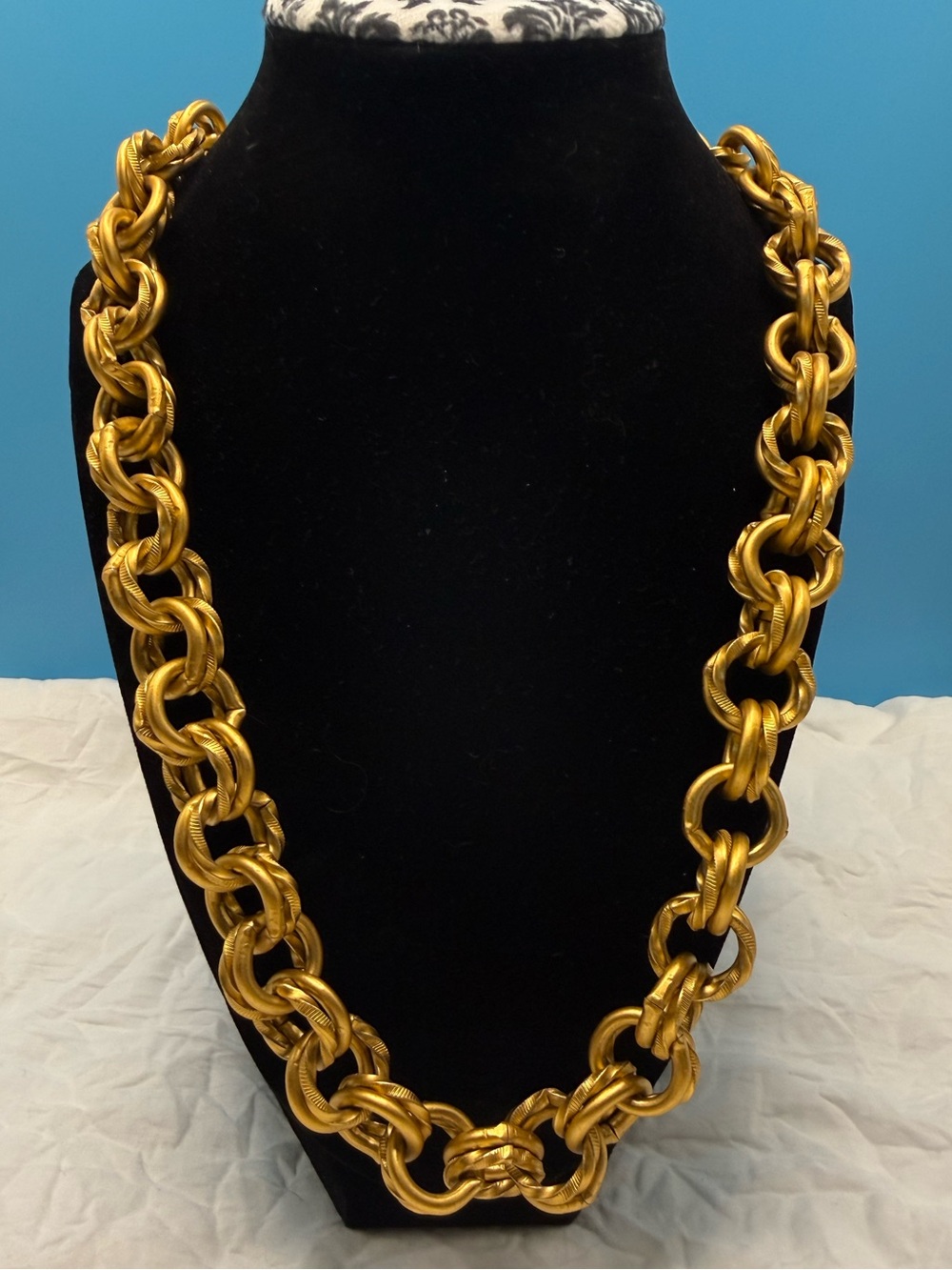 Monet Vintage Signed Chunky Gold Chain Link Statement Necklace - Women Jewelry